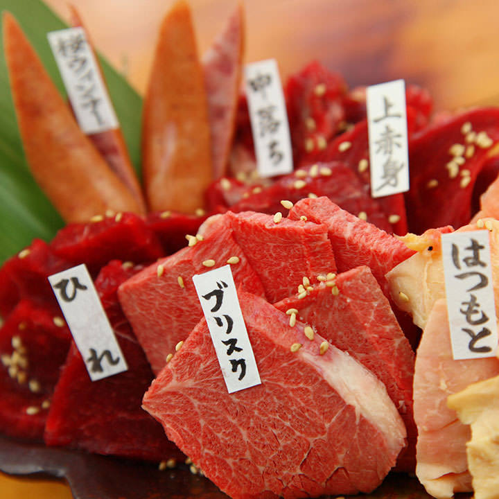 桜屋 馬力キング 赤坂では馬肉料理を多数ご用意してます！